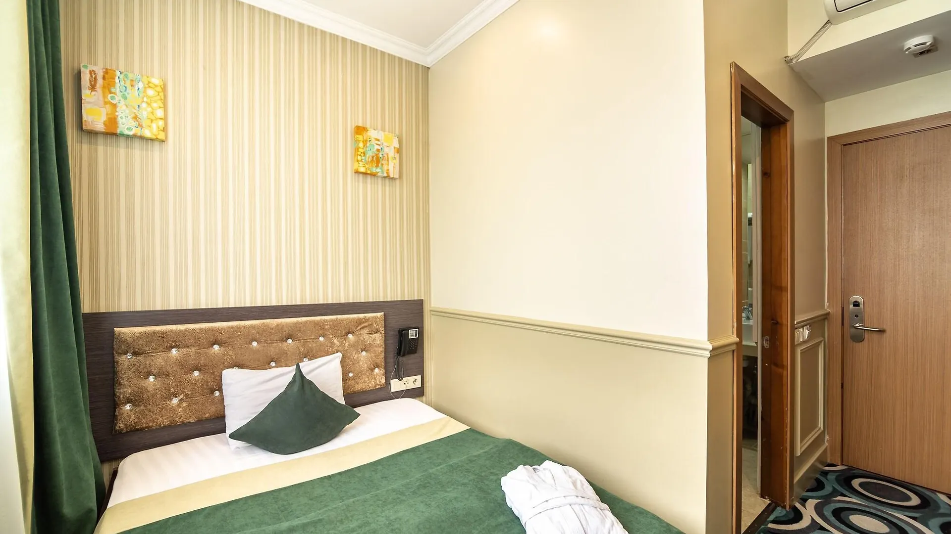 Mildom Hotel Almaty